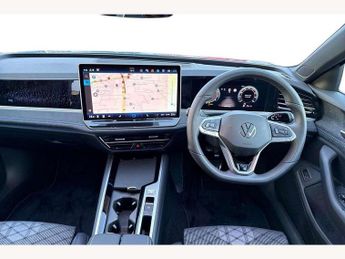 Volkswagen Passat Estate 1.5 eTSI R-Line 5dr DSG