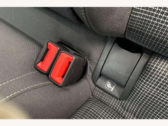 Volkswagen Golf 2.0 TDI 200 GTD 5dr DSG