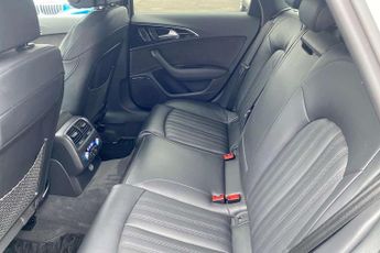 Audi A6 Avant 2.0 TDI Ultra Black Edition 5dr S Tronic