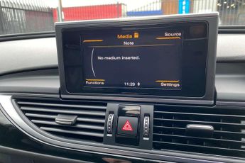 Audi A6 Avant 2.0 TDI Ultra Black Edition 5dr S Tronic