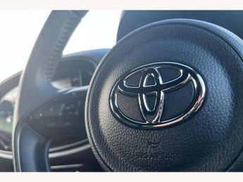 Toyota Aygo X 1.0 VVT-i Edge 5dr Auto