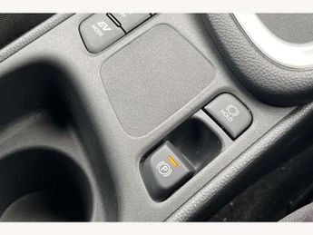 Toyota Yaris 1.5 Hybrid Icon 5dr CVT