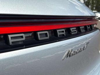 Porsche Macan T 5dr PDK
