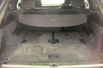 Audi Q7 50 TDI Quattro Black Edition 5dr Tiptronic