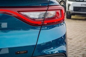 Renault Arkana 1.6 E-Tech full hybrid 145 Techno 5dr Auto