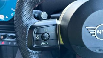 MINI Hatchback 2.0 S Sport 3dr Auto