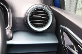 SEAT Arona 1.0 TSI 110 XPERIENCE Lux 5dr DSG