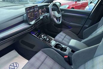 Volkswagen Golf GTE 1.5 TSI 272 GTE eHybrid 5dr DSG