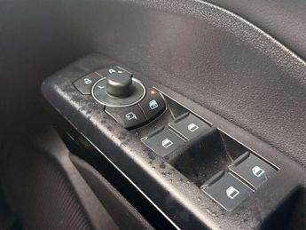 Ford Puma 1.0 EcoBoost Hybrid mHEV ST-Line 5dr DCT