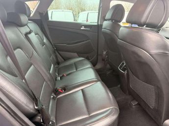Hyundai Tucson 1.7 CRDi Blue Drive Premium 5dr 2WD DCT