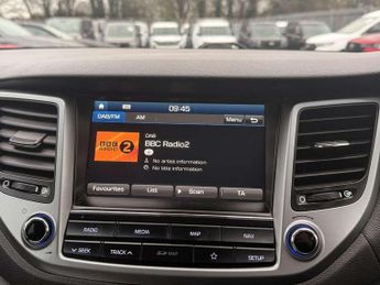 Hyundai Tucson 1.7 CRDi Blue Drive Premium 5dr 2WD DCT