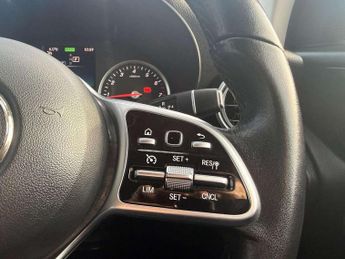 Mercedes-Benz GLC GLC 300 4Matic Sport 5dr 9G-Tronic