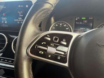 Mercedes-Benz GLC GLC 300 4Matic Sport 5dr 9G-Tronic