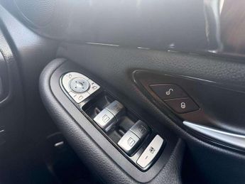 Mercedes-Benz GLC GLC 300 4Matic Sport 5dr 9G-Tronic