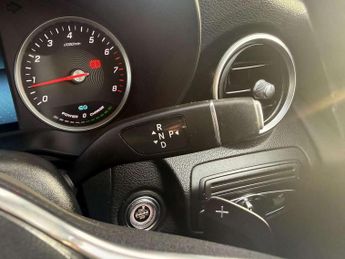 Mercedes-Benz GLC GLC 300 4Matic Sport 5dr 9G-Tronic