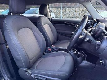 MINI Hatchback 1.5 Cooper Classic 3dr Auto