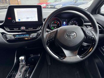 Toyota C-HR 1.8 Hybrid GR Sport 5dr CVT
