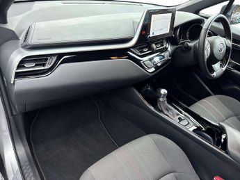 Toyota C-HR 1.8 Hybrid GR Sport 5dr CVT