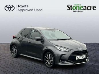 Toyota Yaris 1.5 Hybrid Dynamic 5dr CVT