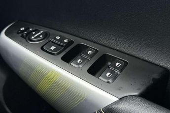 Kia Picanto 1.0 X-Line S 5dr Auto