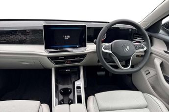 Volkswagen Passat Estate 1.5 TSI eHybrid 272 Elegance 5dr DSG