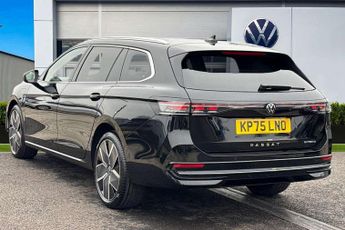 Volkswagen Passat Estate 1.5 TSI eHybrid 272 Elegance 5dr DSG