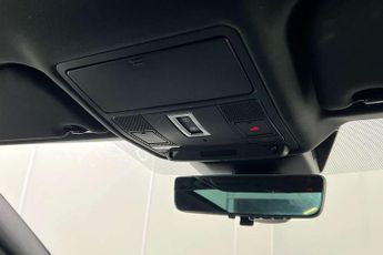 Land Rover Range Rover Evoque 2.0 D240 R-Dynamic HSE 5dr Auto