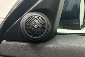 Land Rover Range Rover Evoque 2.0 P200 R-Dynamic S 5dr Auto