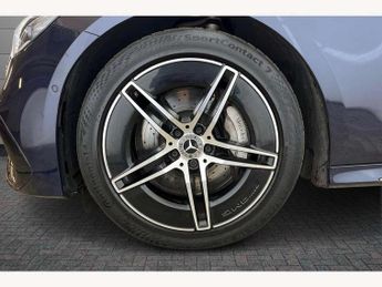 Mercedes-Benz E-Class E220d AMG Line Premium 4dr 9G-Tronic