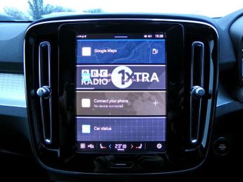 Volvo XC40 2.0 B3P Core 5dr Auto