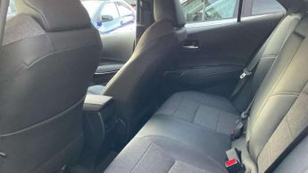 Toyota Corolla 1.8 VVT-i Hybrid Design 5dr CVT