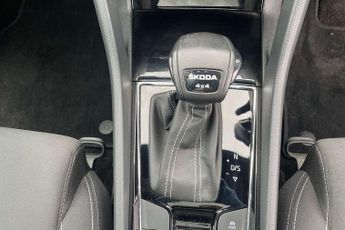 Skoda Karoq 2.0 TSI Sportline 4x4 5dr DSG