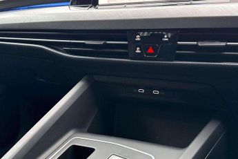 Volkswagen Golf 1.5 eTSI 150 Life 5dr DSG