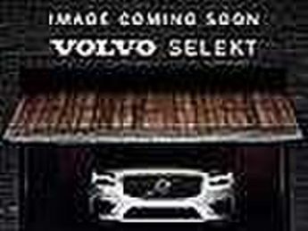 Volvo XC40 2.0 B4P Ultimate Dark 5dr Auto