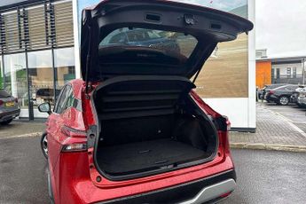 Nissan Qashqai 1.3 DiG-T MH 158 N-Connecta 5dr Xtronic