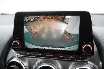 Nissan Juke 1.0 DiG-T 114 N-Connecta 5dr DCT