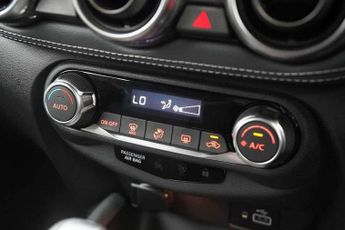 Nissan Juke 1.0 DiG-T 114 N-Connecta 5dr DCT