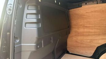 Volkswagen Caddy 1.5 eHybrid 150 Commerce Pro Van DSG [Tech]
