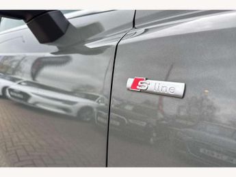 Audi Q3 35 TFSI S Line 5dr S Tronic