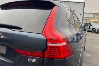 Volvo XC60 2.0 B5P Ultimate Dark 5dr AWD Geartronic