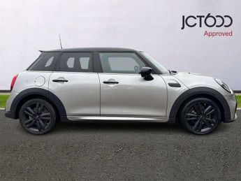 MINI Hatchback 5dr 1.5 Cooper Sport 5dr Auto [Comfort/Nav Pack]