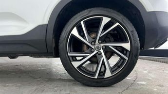 Volvo XC40 1.5 T3 [163] R DESIGN Pro 5dr Geartronic