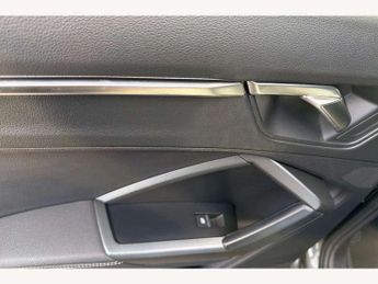 Audi Q3 35 TFSI S Line 5dr S Tronic