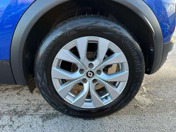 Renault Captur 1.6 E-TECH Hybrid 145 Iconic Edition 5dr Auto