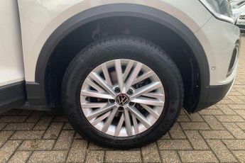 Volkswagen T-Roc 1.5 TSI Life 5dr DSG