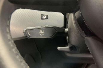 Audi A4 Avant 35 TFSI Technik 5dr S Tronic