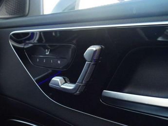 Mercedes-Benz C-Class C200 AMG Line Premium 4dr 9G-Tronic