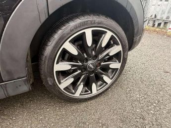 MINI Hatchback 5dr 2.0 Cooper S Exclusive II 5dr Auto