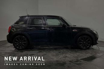 MINI Hatchback 5dr 1.5 Cooper 5dr Auto
