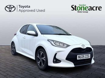 Toyota Yaris 1.5 Hybrid Design 5dr CVT